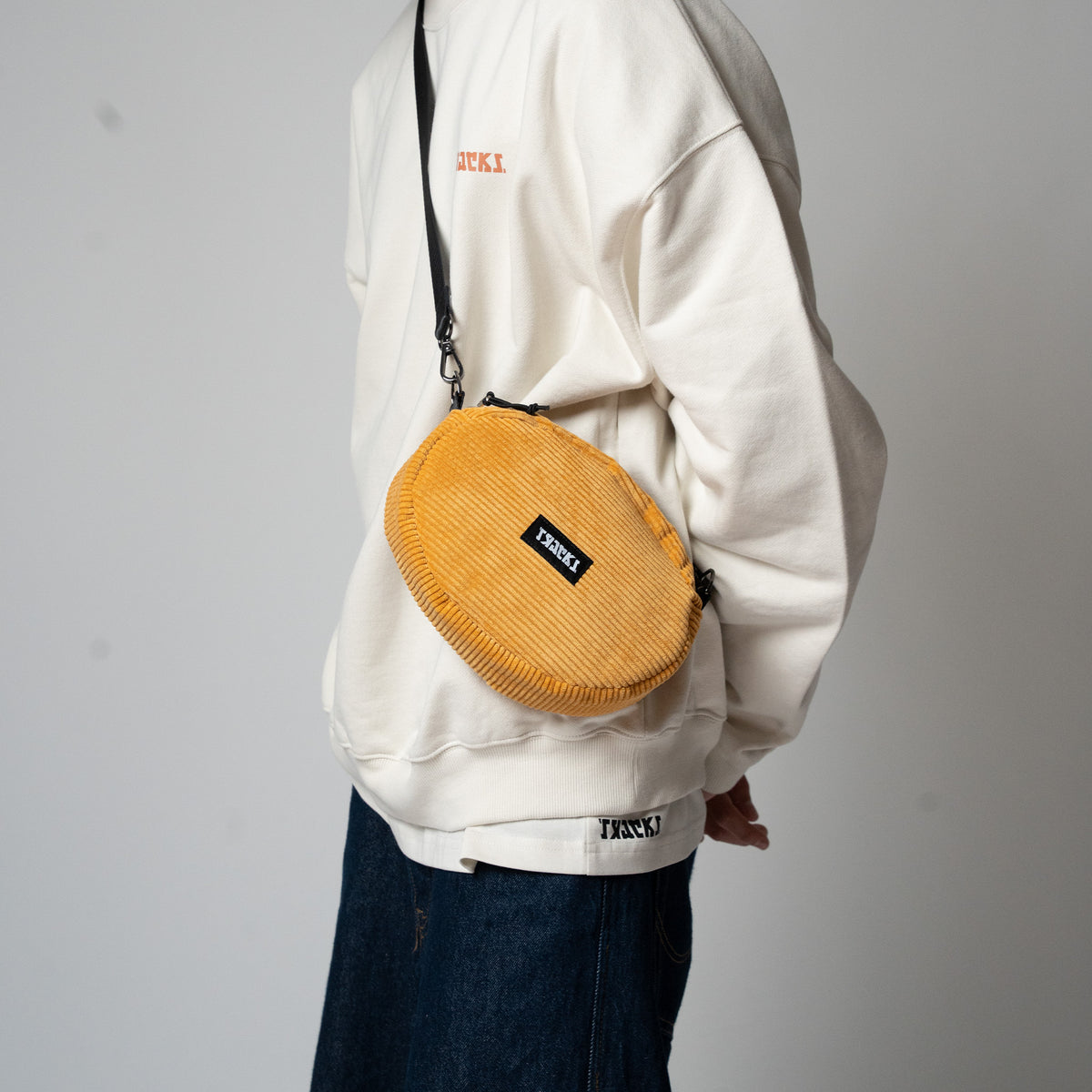 Oval crossbody bag