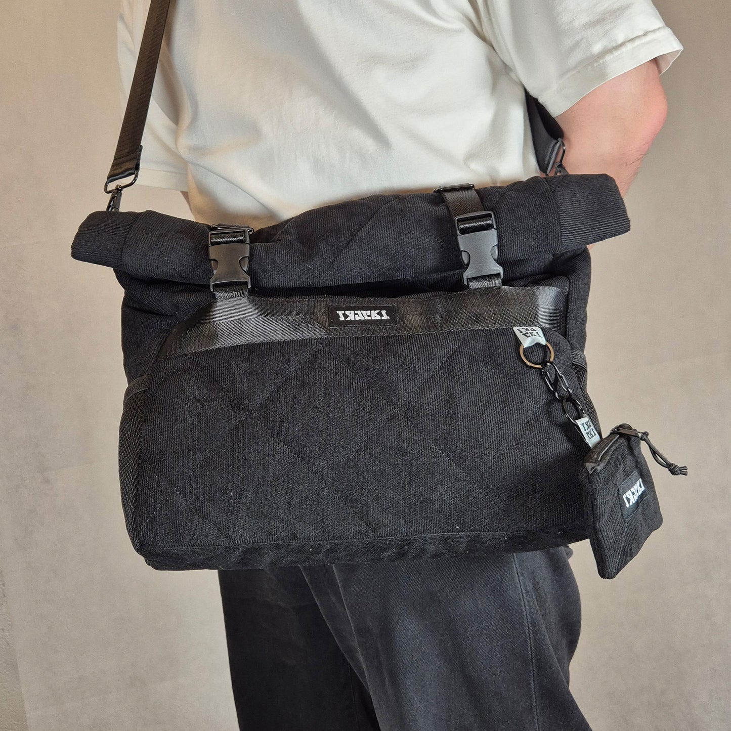 Roll Top Crossbody bag XL