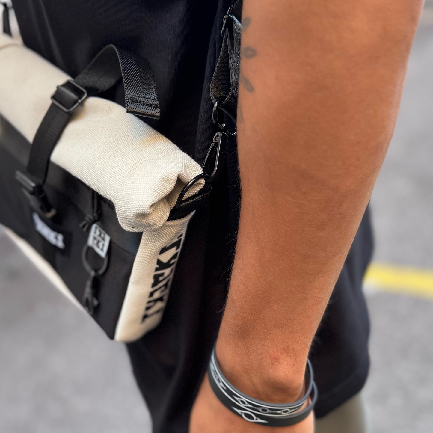 Roll Top Crossbody bag - Size S